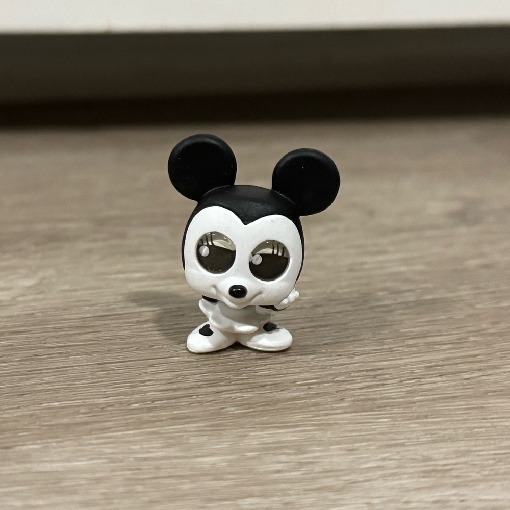 Disney Doorables Minnie Mouse 1920s Figure